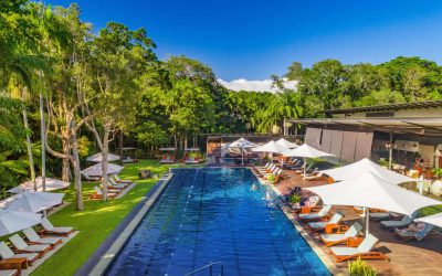 At The Byron at Byron Resort and Spa can relax their body and mind with free daily yoga classes or immerse themselves in the outdoors, with endless trails through the rainforest.