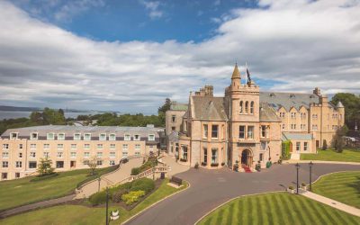 A 10-minute drive from Belfast city centre, Culloden hotel has a spa, a pool and a fitness suite.