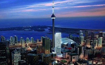 The Ritz-Carlton, Toronto is located centrally in the downtown core, overlooking Lake Ontario and the city skyline.